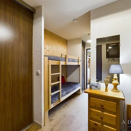 à 80m Des Pistes Avec Parking Et Balcon Exposé Sud - Fr-1-398-643 Montvalezan